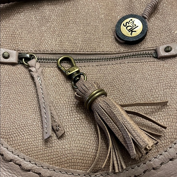 Stylish The Sak Indio Leather Hobo Bag - Picture 6 of 7